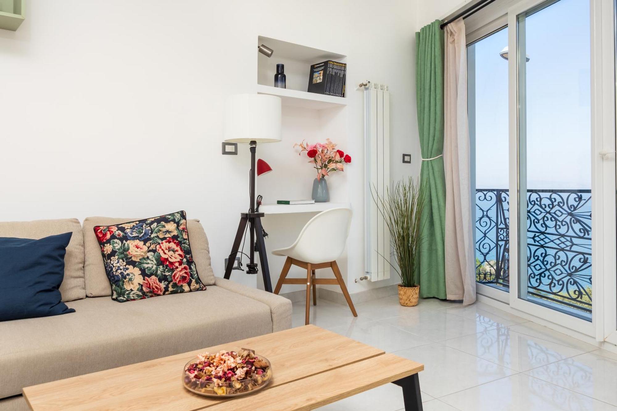 شقة La Casa Del Golfo فيكو إيكوينس المظهر الخارجي الصورة